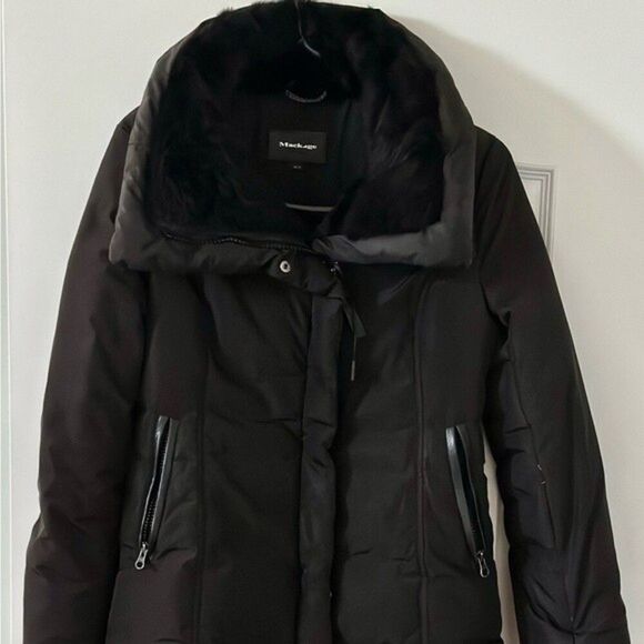 Mackage black puffer with fur XS - Picture 1 of 13